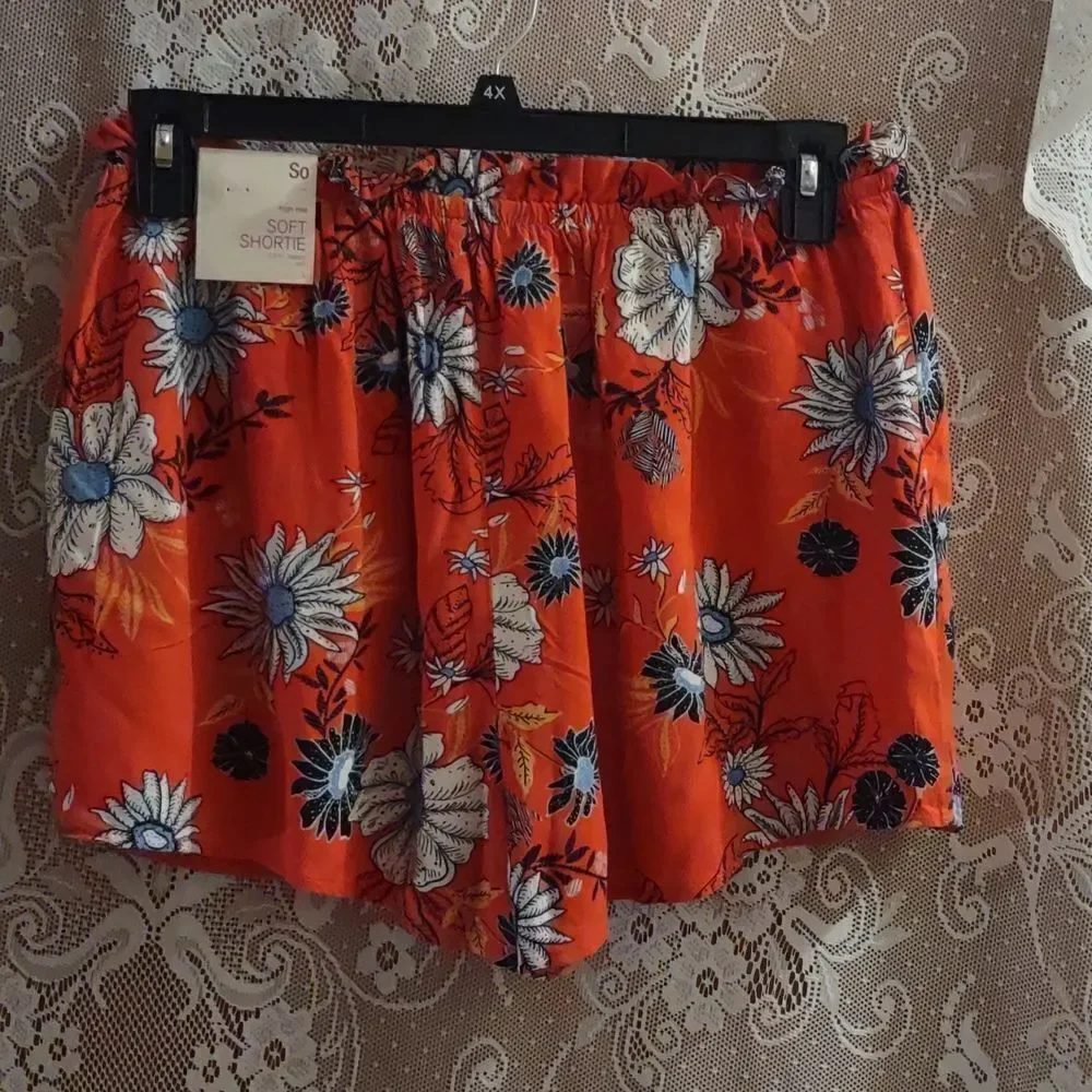 New SO Juniors Size L Red White Blue floral high rise drawstring shorts pockets‎